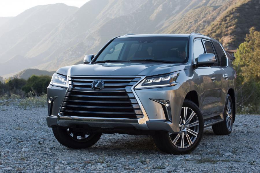  Lexus LX570 2016 года  (фото 2 из 21)